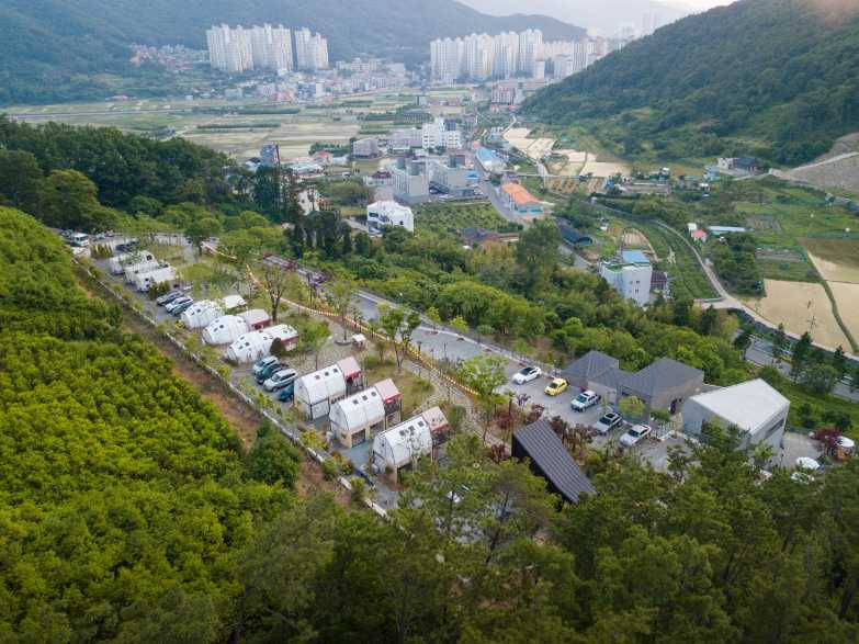 경상도 거제도 거제숲 캠핑장 야영장 글램핑 카라반 펜션 카페 스톤힐