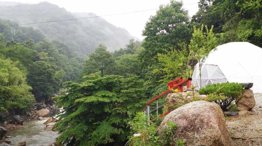 경남 함양 지리산 야영장 캠핑장 돔형 텐트 칠선 계곡 글램핑