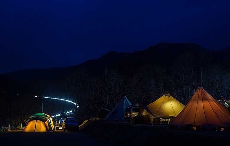 강원도 인제 텐트 여행 캠핑장 야영장 설악산 계곡 개천 물놀이 인제캠핑타운